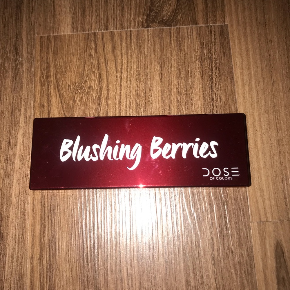 Dose of Colors Blushing Berries Eye Palette
